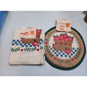 Vintage 1985 Apple Valley Orchard By Betty Crocker Set